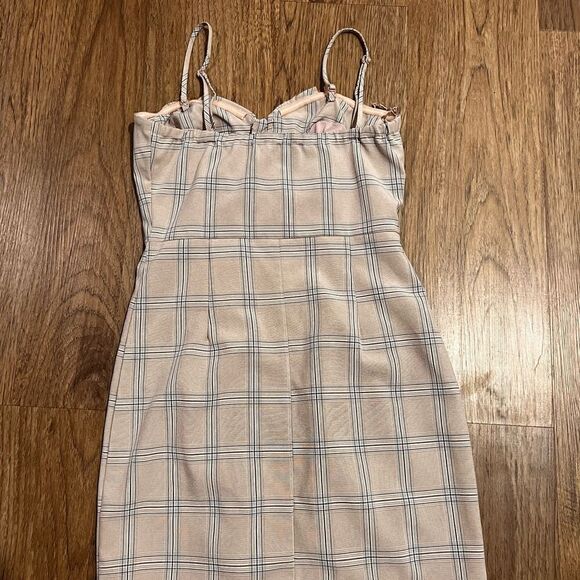 Fashion Nova Size S Pink ‘Just Hired’ Plaid Ruffle Dress Front Zipper Bodycon - Picture 4 of 8